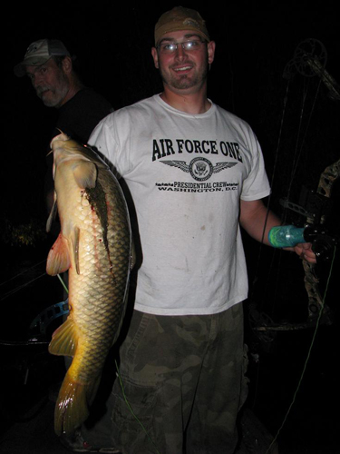 Rob Simons Bow Fishing